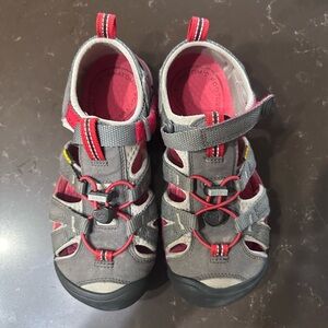 Keen seacamp shoes 2 worn once